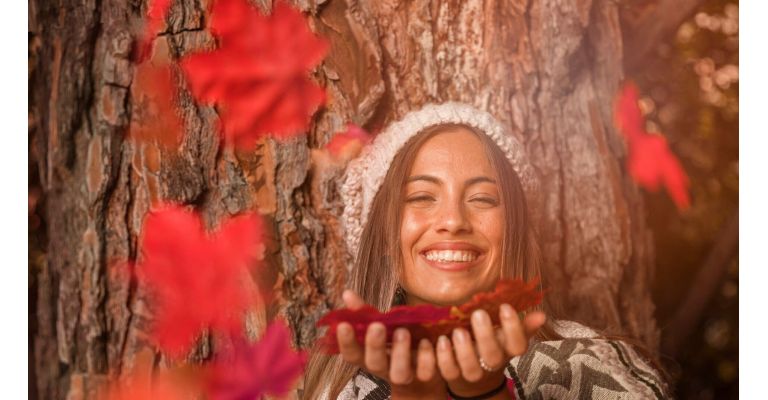 ОСЕННЯЯ КРАСОТА: КАК СОХРАНИТЬ СИЯНИЕ КОЖИ?