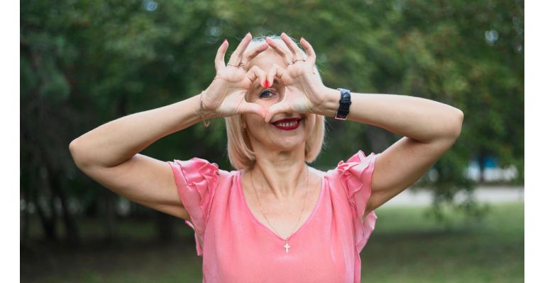 ЗІР ПІСЛЯ 40: ЯК ЗАХИСТИТИ ОЧІ ВІД ВІКОВИХ ЗМІН