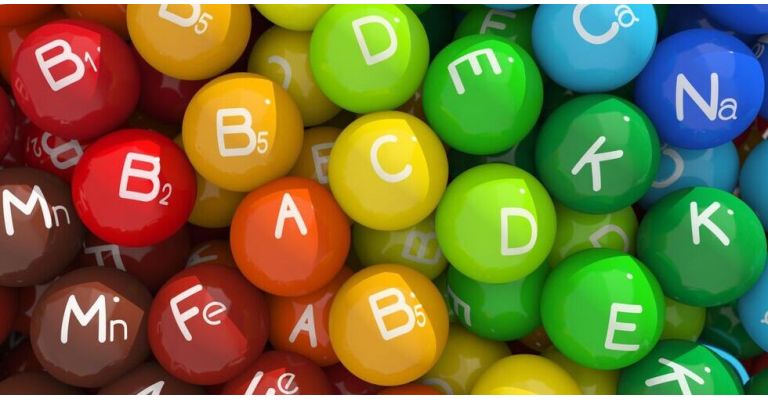 ТОП продуктов, которые мешают усвоению витаминов
