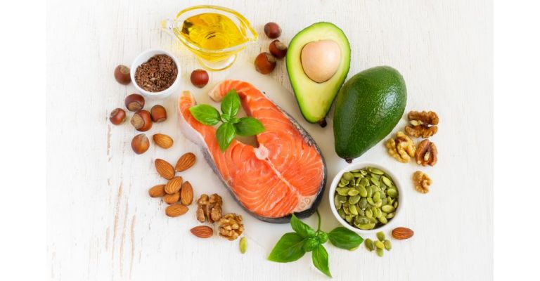 Полезные жиры: какие продукты есть и норма потребления 