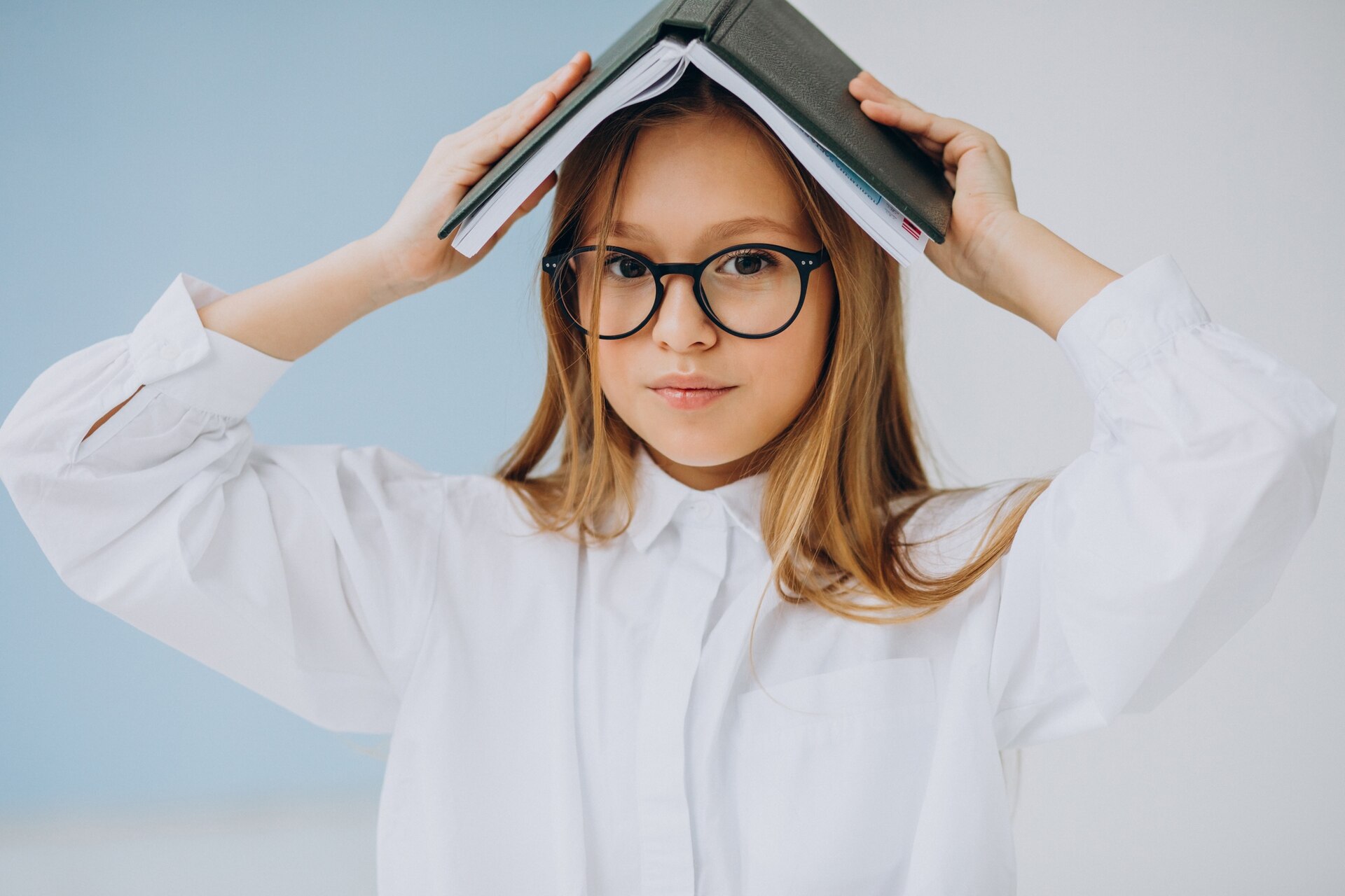 ЗРЕНИЕ ШКОЛЬНИКА: КАК СОХРАНИТЬ? ОСЕННЯЯ ПРОФИЛАКТИКА С ORTHOMOL JUNIOR VISION